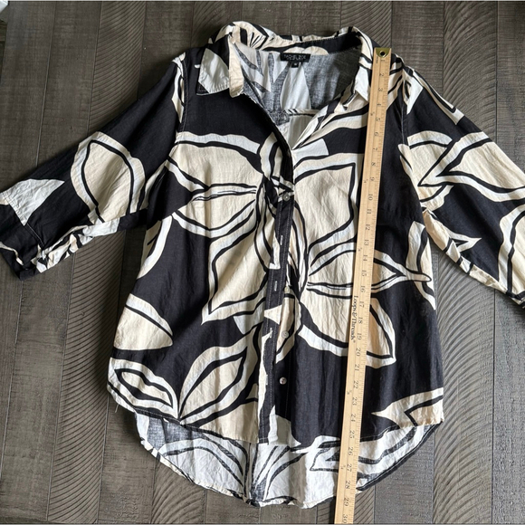 Rachel Zoe Black & Cream Oversized Floral Linen Blend Button Down Top 1X - Picture 3 of 6